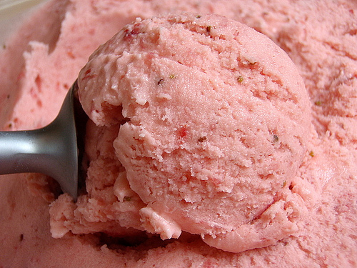 galce fraise strawberry ice cream